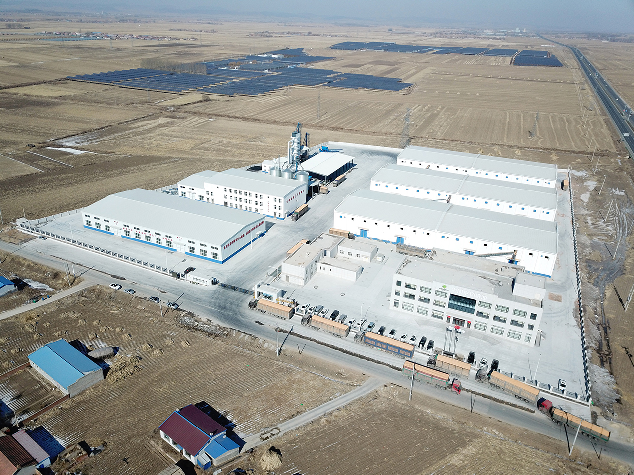 0a32b8301c2332f046126645f55b1ca0.jpg 000.jpg